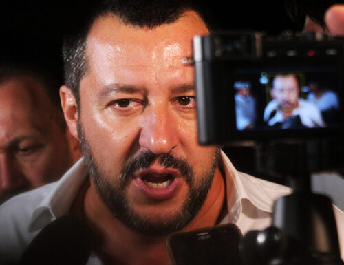 Perché la Lega è accusata di riciclaggio, ed anche perché, secondo gli inquirenti, c’entra anche Salvini