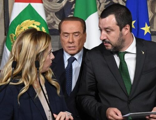 6.000.000 di italiani vivono in povertà, ma i ricchissimi Salvini, Meloni e Berlusconi, vogliono levare il Reddito di Cittadinanza, unico sostegno per i bisognosi